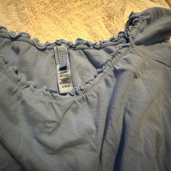 Blue Ruffled Off-Shoulder Top - Picture 4 of 4